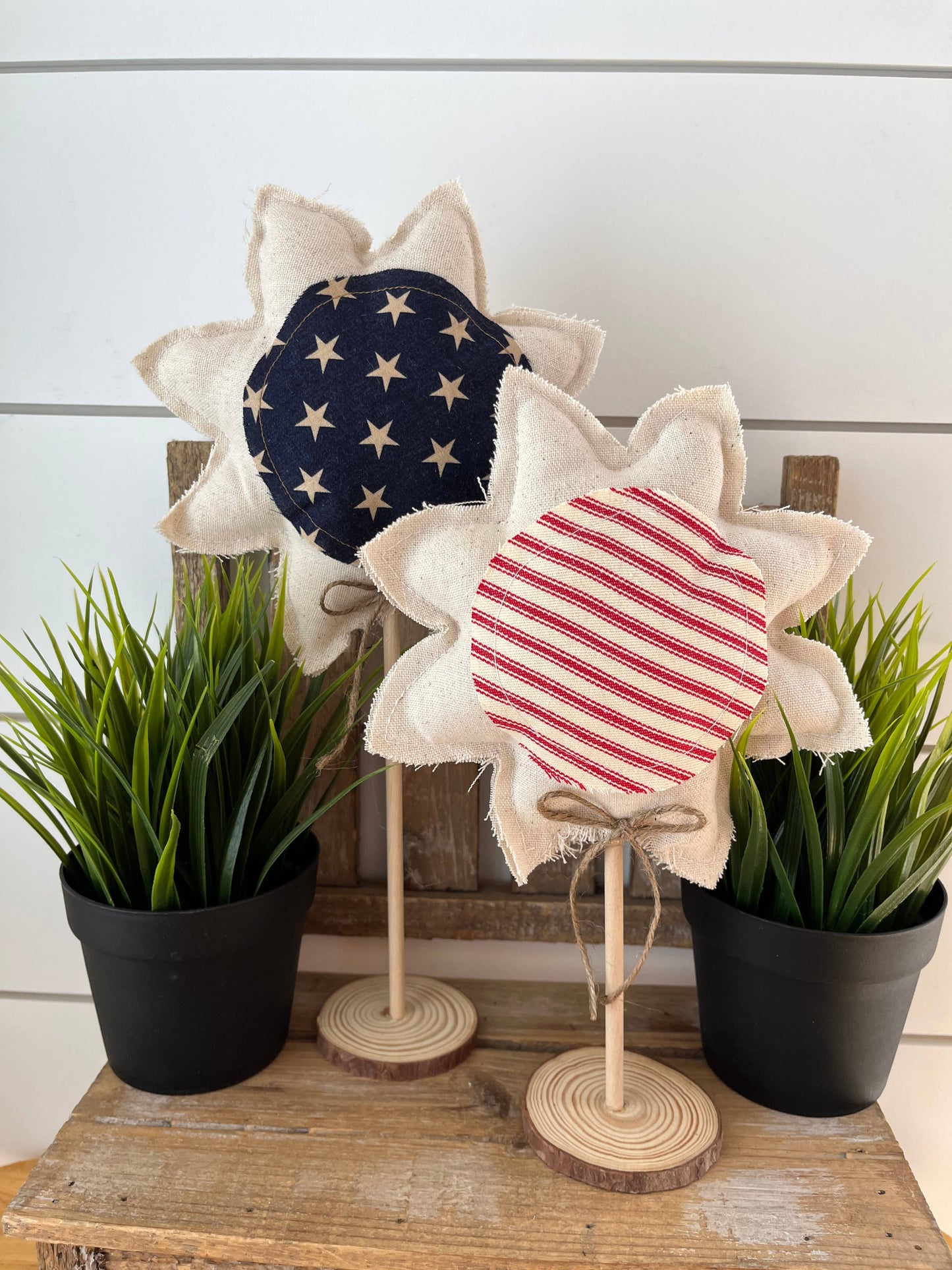 2pc. Rustic 4th of July Sunflower Set
